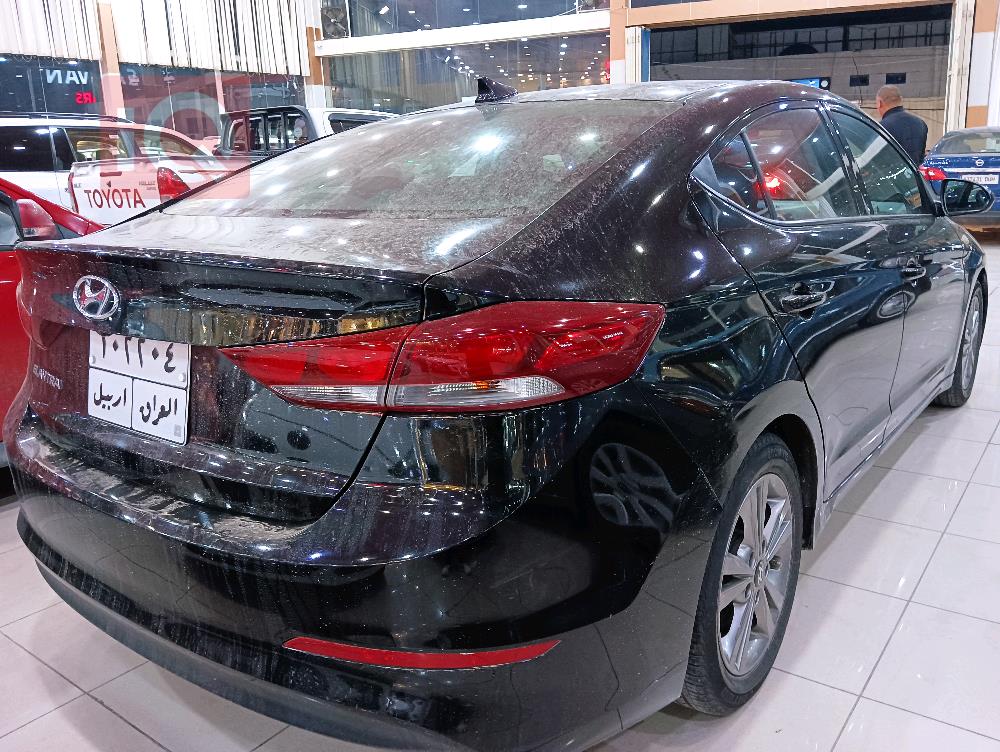 هیوندای ئەلەنترا